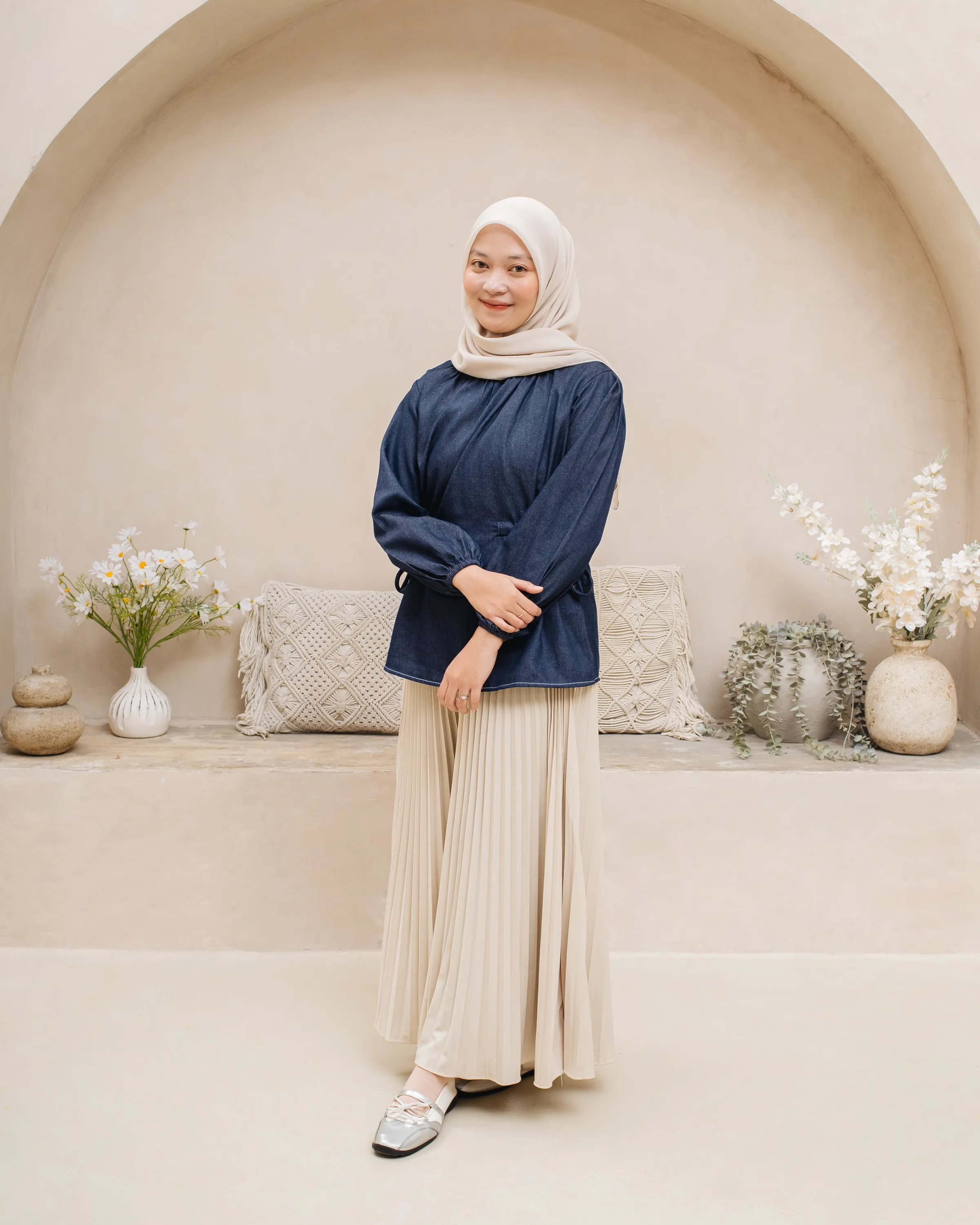 Foto mempelai wanita, Resti Meita Julismiar